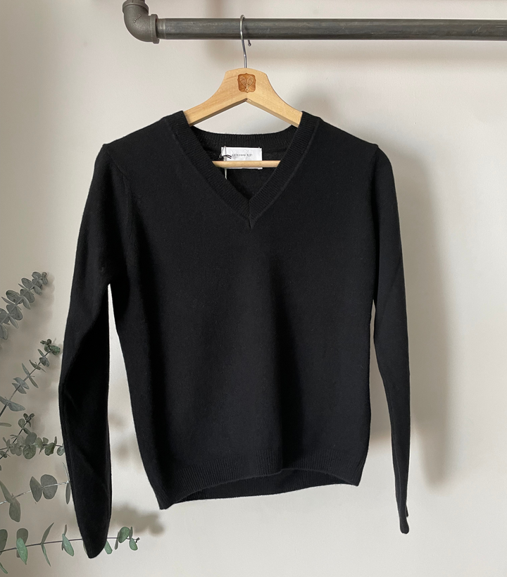 Merino Cashmere V-Neck Jersey Sweater